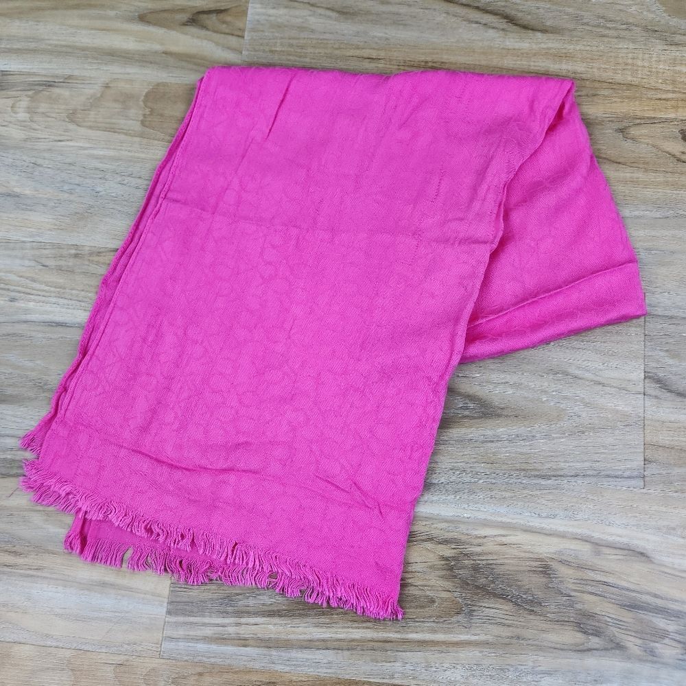 💜Calvin Klein Vibrant Pink Lightweight Wrap/Shawl/Scarf